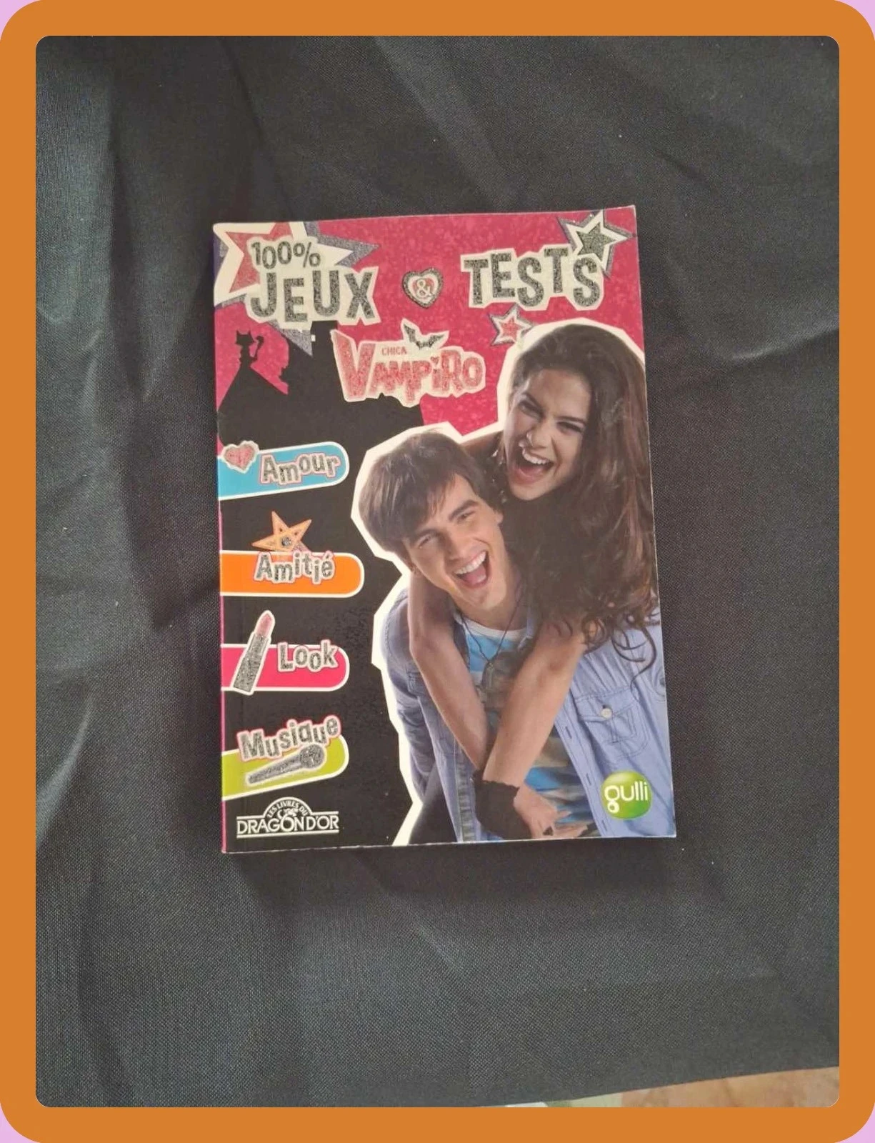 Livre de jeu Chica vampiro